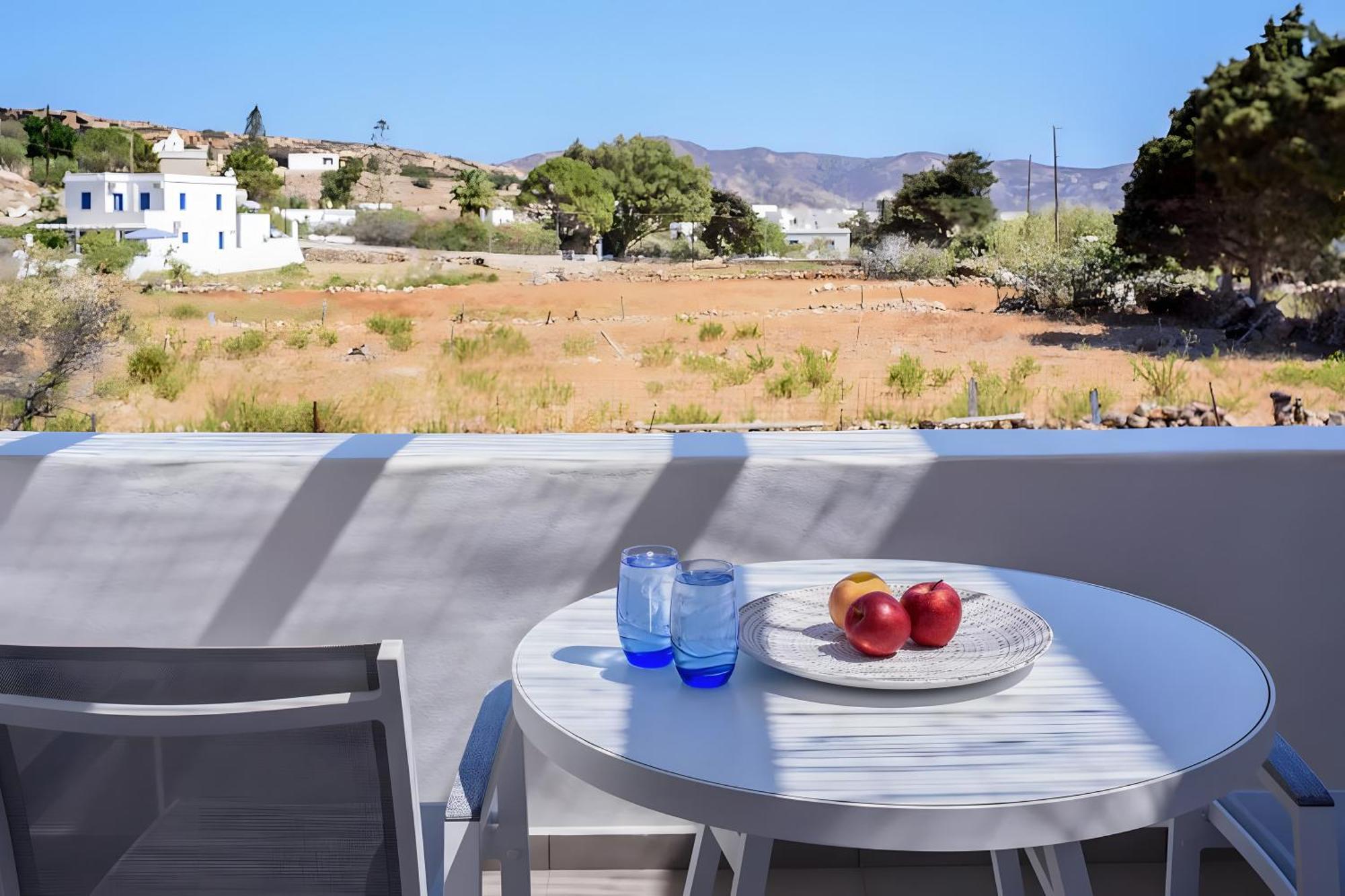 Maisonette No 3 90 Squares Meters Kimolos Luaran gambar